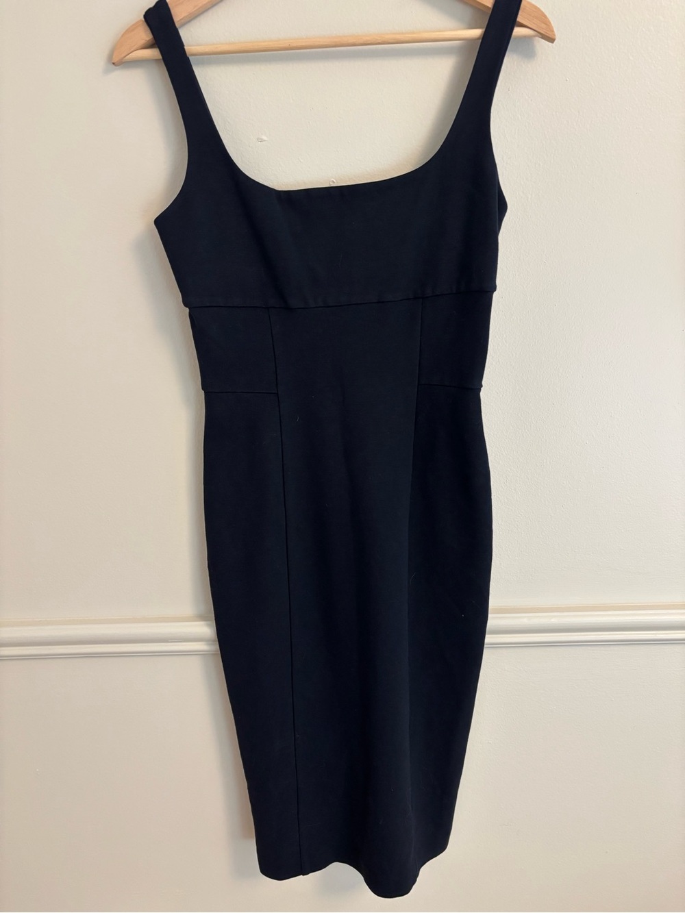 Diane Von Furstenberg Navy Midi Sheath Bridget Dress with Scoop Neck